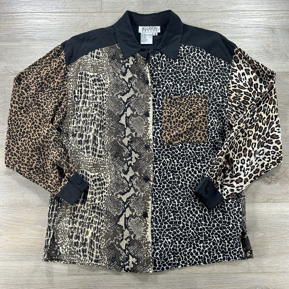 Vintage Allison Taylor Small Cheetah Print 100% Silk Button Up Shirt Relaxed Fit